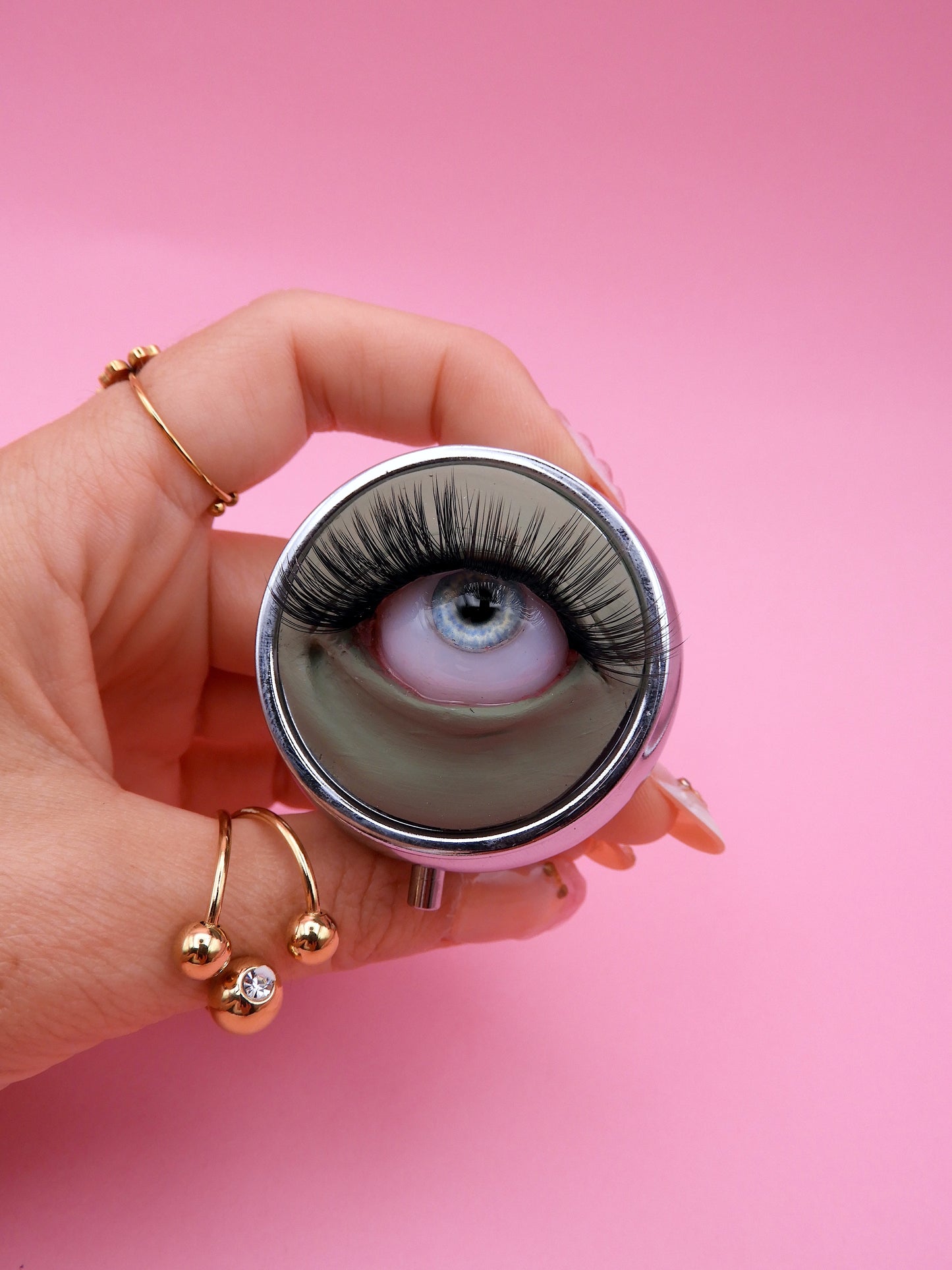 Eyeball Pill Box | Creepy Cute Trinket Box | Surreal Eye Art | Gothic Kawaii Decor | Handmade Fantasy Keepsake Box | Unique Gift