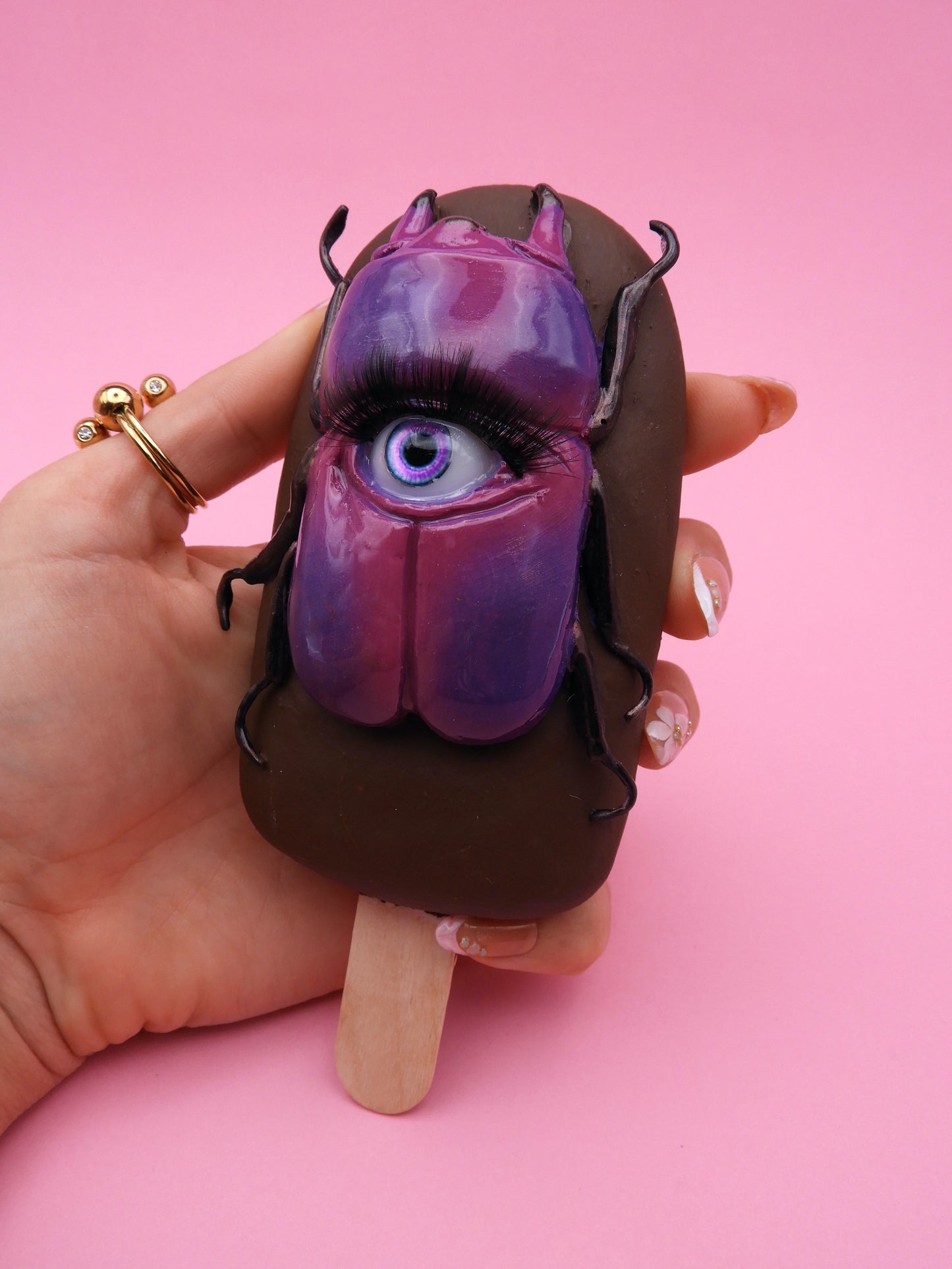 Pop Surreal Ice Cream Beetle Scarabe 2