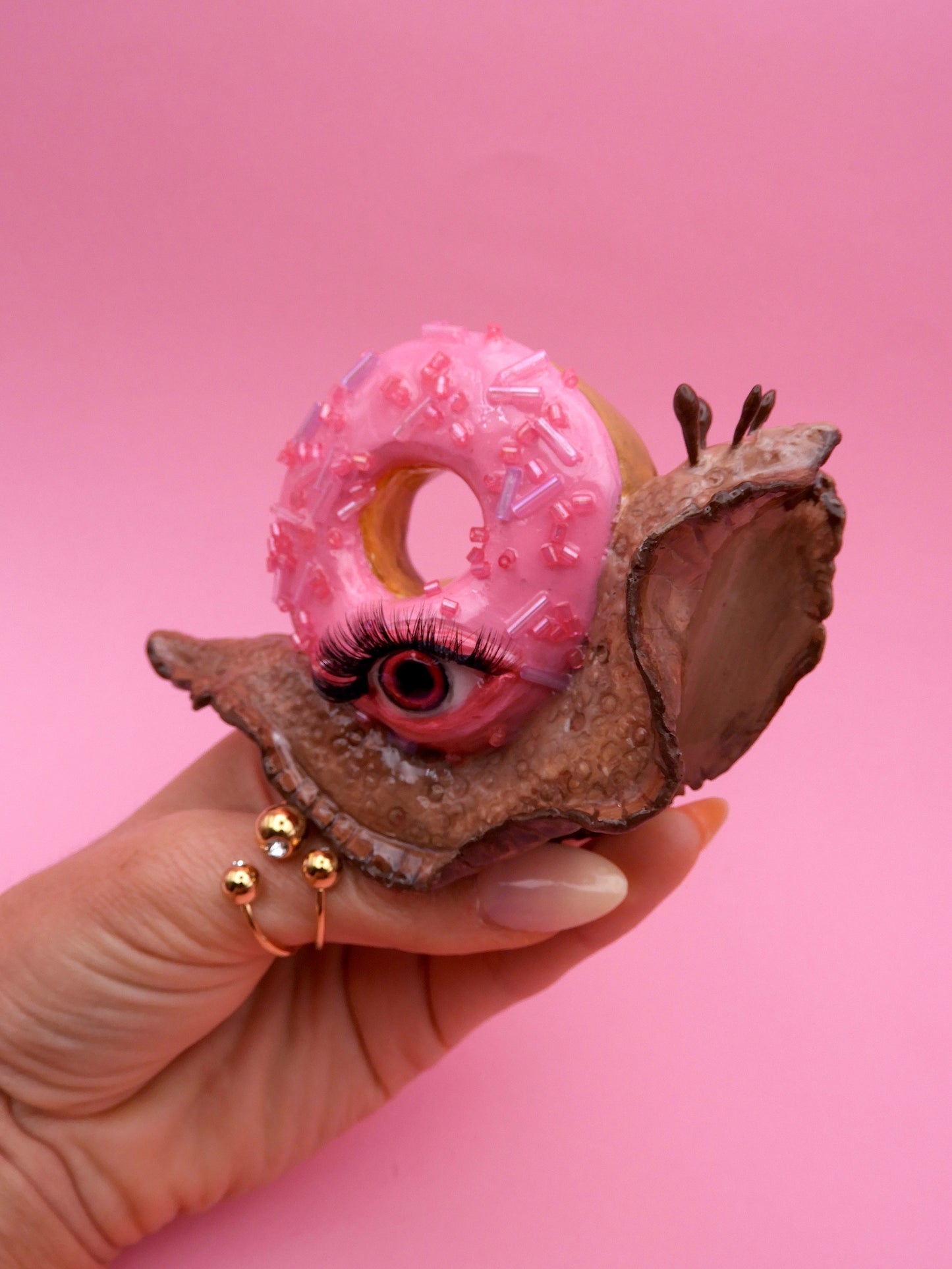 Pop Surreal Snail with Donuts – Weird Sweet Decor – Surrealism Sculpture – Handmade Polymer Clay Art