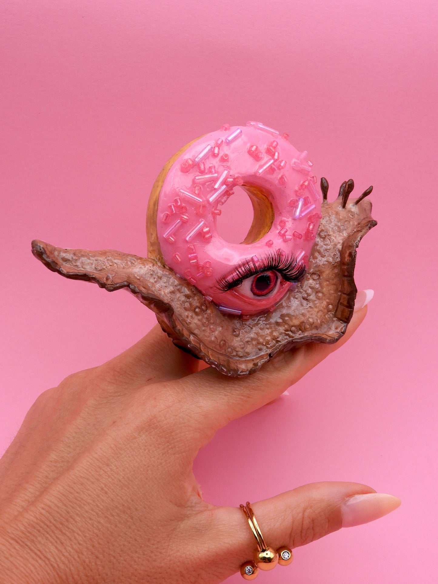 Pop Surreal Snail with Donuts – Weird Sweet Decor – Surrealism Sculpture – Handmade Polymer Clay Art