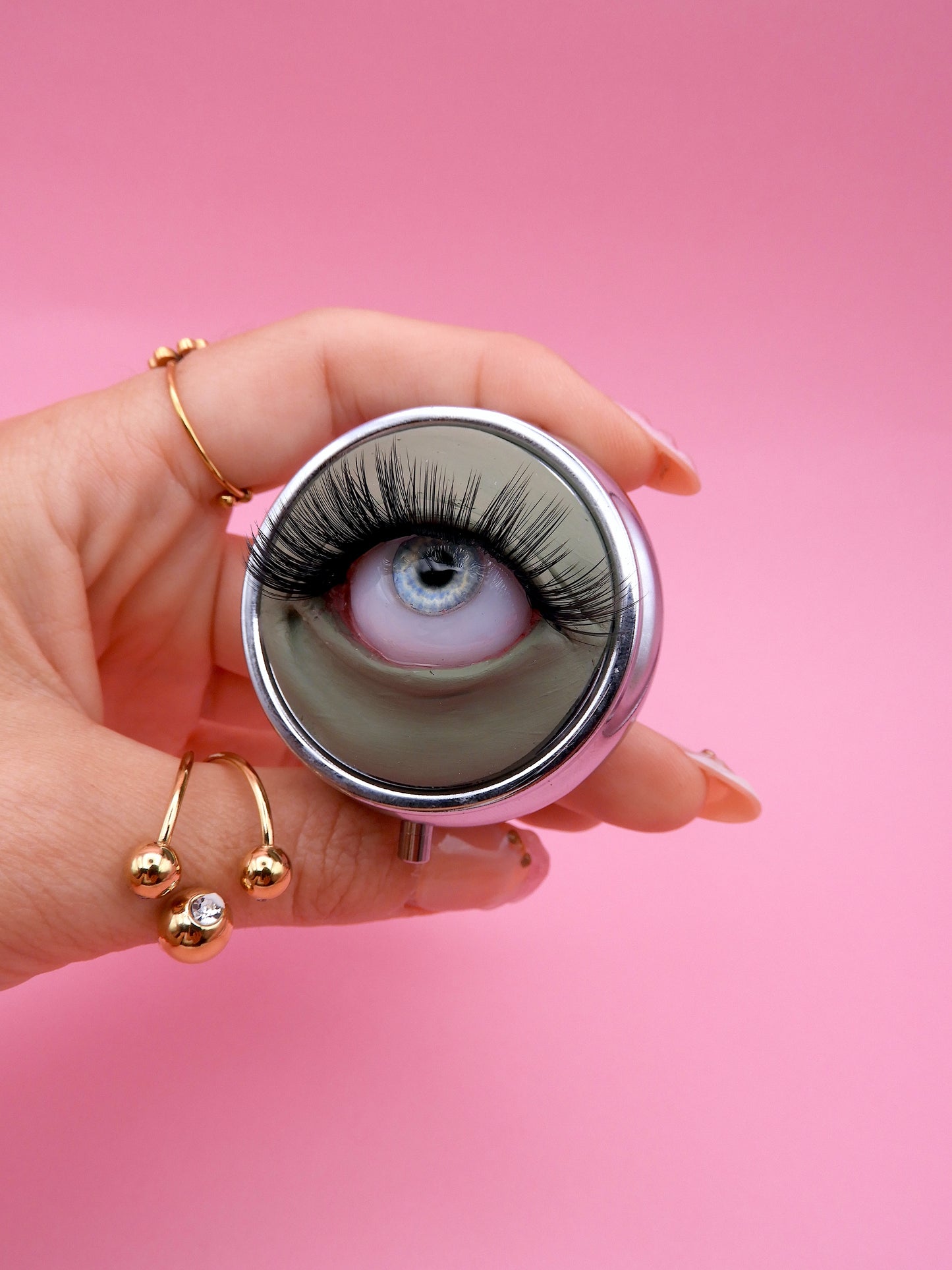 Eyeball Pill Box | Creepy Cute Trinket Box | Surreal Eye Art | Gothic Kawaii Decor | Handmade Fantasy Keepsake Box | Unique Gift