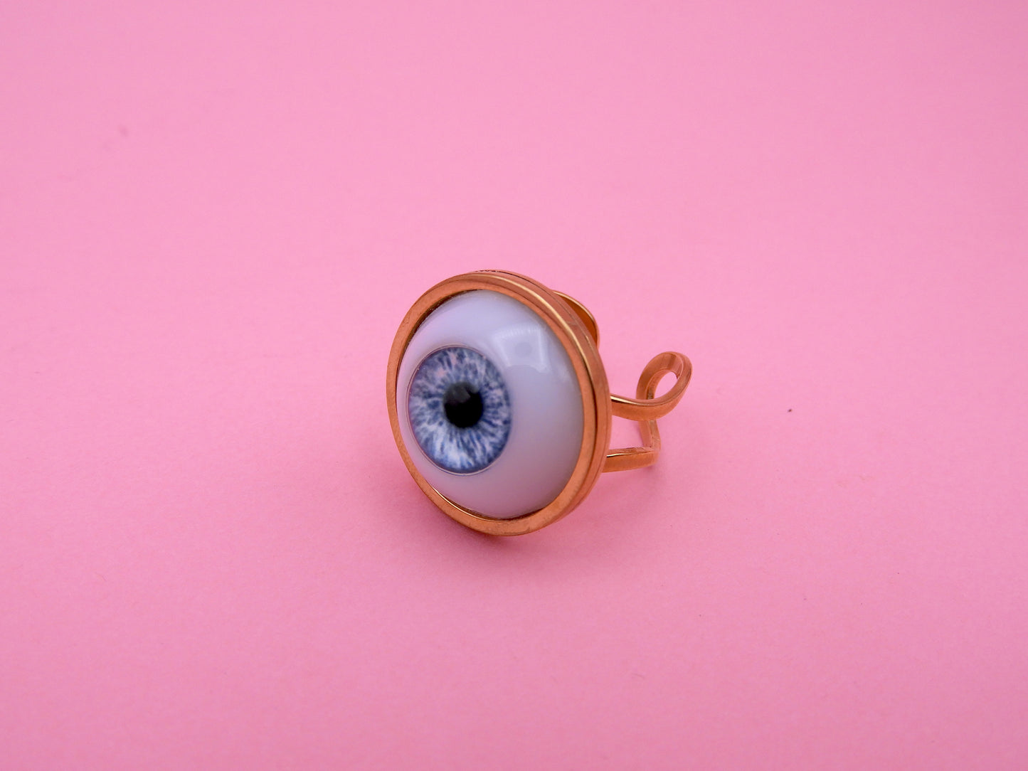 Handmade Eyeball Ring – Stainless Steel Adjustable Ring, Eye Jewelry, Surreal Gothic Accessory, Creepy Cute Statement Ring III