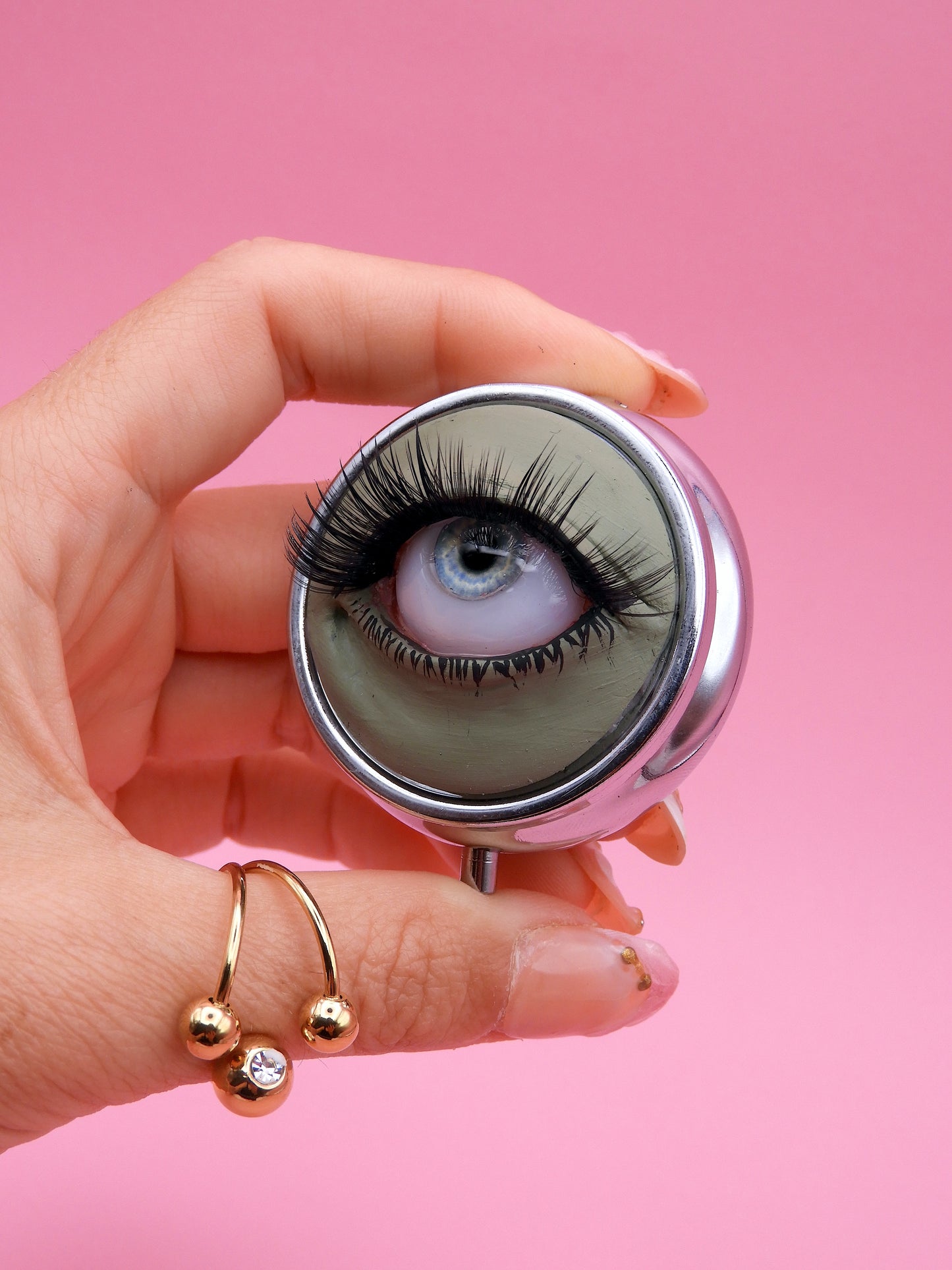 Eyeball Pill Box | Creepy Cute Trinket Box | Surreal Eye Art | Gothic Kawaii Decor | Handmade Fantasy Keepsake Box | Unique Gift