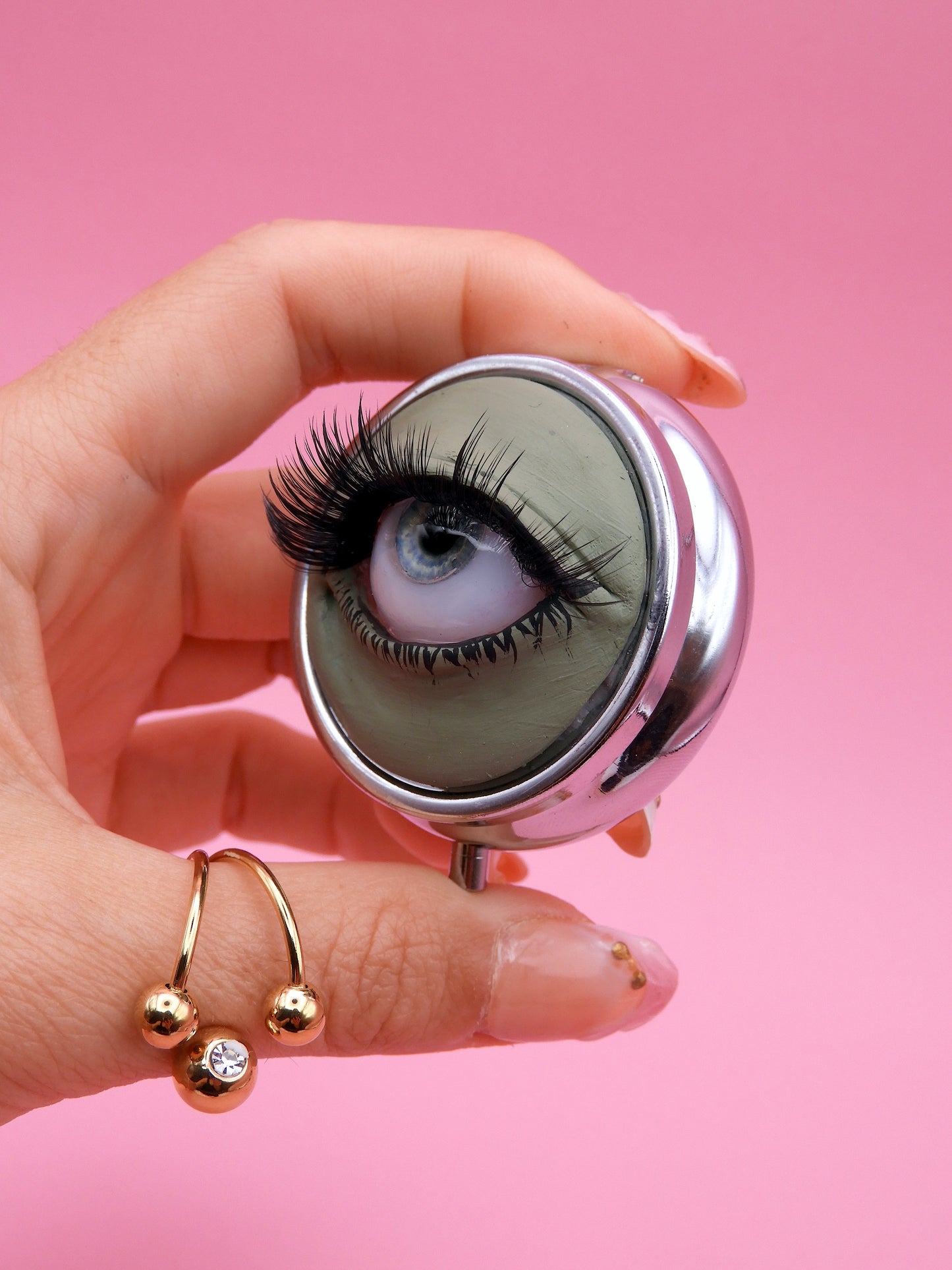 Eyeball Pill Box | Creepy Cute Trinket Box | Surreal Eye Art | Gothic Kawaii Decor | Handmade Fantasy Keepsake Box | Unique Gift